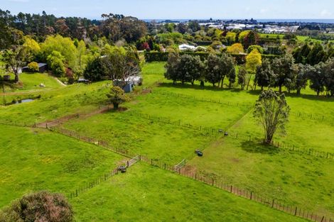 Photo of property in 200 Paraite Road, Paraite, New Plymouth, 4373