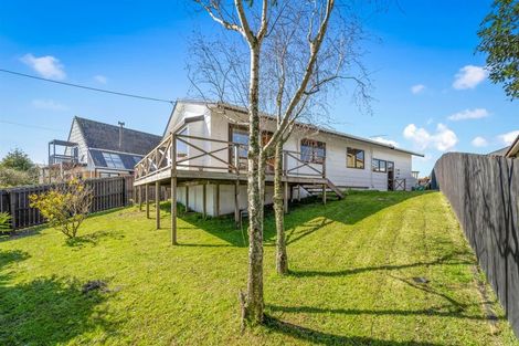 Photo of property in 1/80 Browns Bay Road, Rothesay Bay, Auckland, 0630