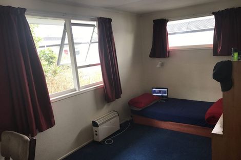 Photo of property in 2/25 Brockworth Place, Riccarton, Christchurch, 8011