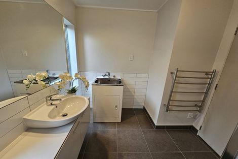 Photo of property in 1143b Whangaparaoa Road, Tindalls Beach, Whangaparaoa, 0930