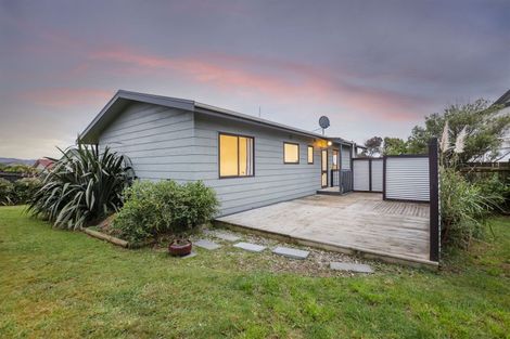 Photo of property in 21 Doncaster Terrace, Ascot Park, Porirua, 5024