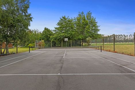 Photo of property in 900 Loburn Whiterock Road, Loburn, Rangiora, 7472