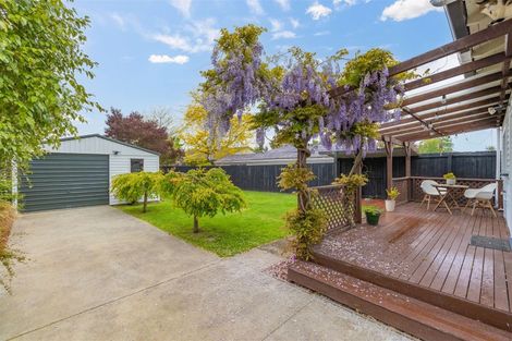 Photo of property in 44 Stapletons Road, Richmond, Christchurch, 8013