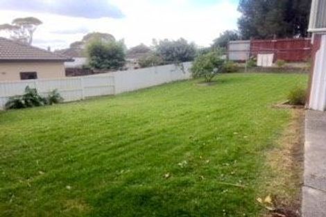 Photo of property in 32 Mildmay Road, Henderson, Auckland, 0610