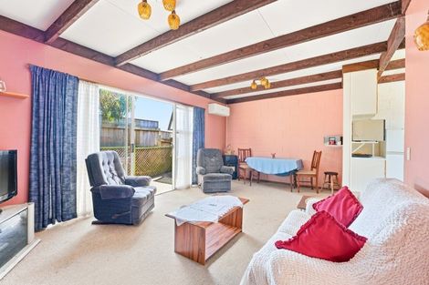 Photo of property in 75b Matai Street, Castlecliff, Whanganui, 4501