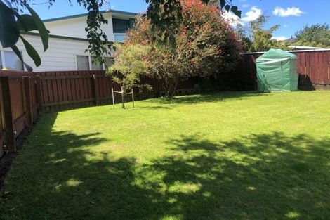 Photo of property in 17 Radiata Grove, Brown Owl, Upper Hutt, 5018