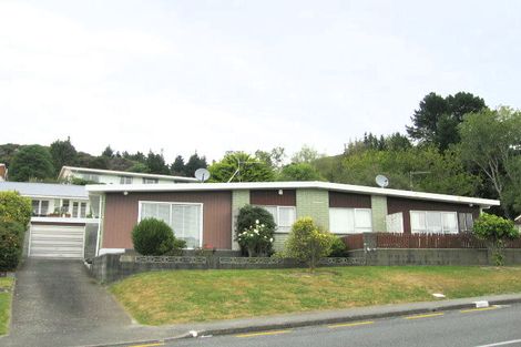 Photo of property in 1/26 Hillside Drive, Maoribank, Upper Hutt, 5018