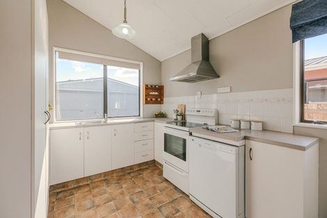 Photo of property in 29 Mercury Street, Milson, Palmerston North, 4414