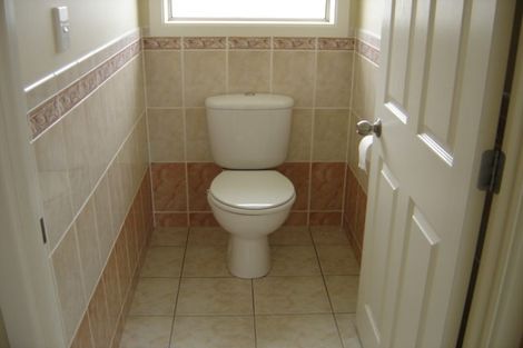 Photo of property in 38 Redcastle Drive, East Tamaki, Auckland, 2013