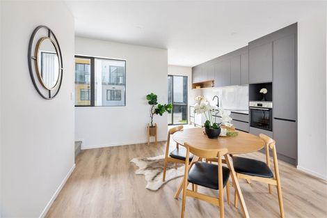 Photo of property in 30 Whakato Avenue, Kumeu, 0810