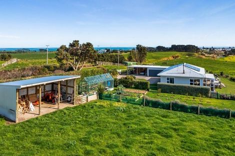 Photo of property in 3624 Eltham Road, Opunake, 4682