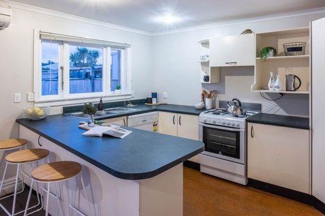 Photo of property in 32 Yule Street, Kilbirnie, Wellington, 6022