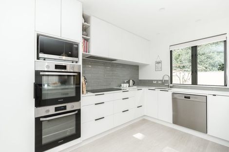 Photo of property in 2/104 Grantham Street, Hamilton Central, Hamilton, 3204