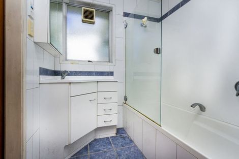 Photo of property in 41 Bayview Road, Bayview, Auckland, 0629