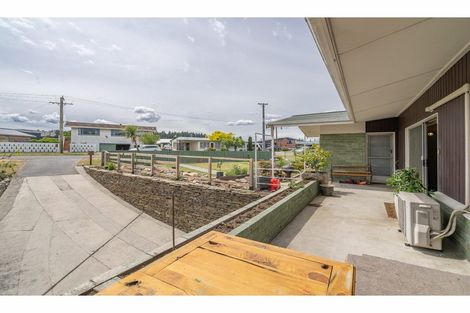 Photo of property in 6 Royal Terrace, Alexandra, 9320