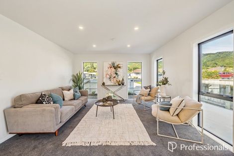 Photo of property in 24b Wainuiomata Road, Wainuiomata, Lower Hutt, 5014