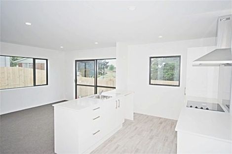 Photo of property in 90 Chelburn Crescent, Mangere East, Auckland, 2024