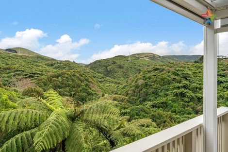 Photo of property in 16 Haast Close, Kelson, Lower Hutt, 5010