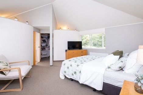 Photo of property in 138 Te Mata Road, Havelock North, 4130