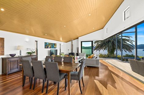 Photo of property in 177 Omaha Drive, Omaha, 0986