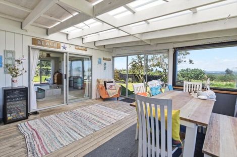 Photo of property in 21 Whenuariri Place, Maketu, Te Puke, 3189