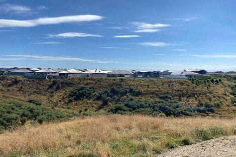 Photo of property in 57 Atlantic Drive, Fitzherbert, Palmerston North, 4410