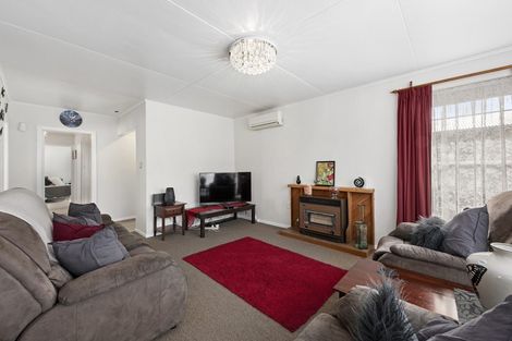 Photo of property in 13 Matthews Road, Wainuiomata, Lower Hutt, 5014