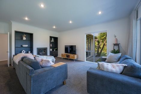 Photo of property in 25 Montebello Avenue, Stoke, Nelson, 7011