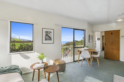 Photo of property in 2/15 Sutherland Crescent, Melrose, Wellington, 6023