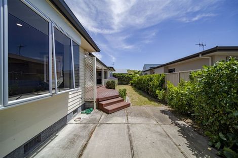Photo of property in 106 Wharerangi Road, Greenmeadows, Napier, 4112
