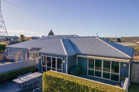 Photo of property in 87 Temple Crescent, Gleniti, Timaru, 7910