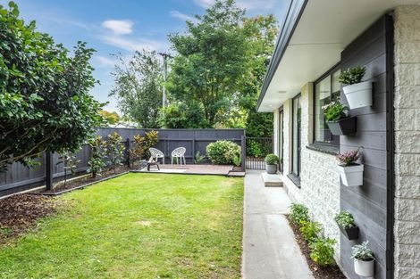 Photo of property in 1/48 Jeffreys Road, Fendalton, Christchurch, 8052