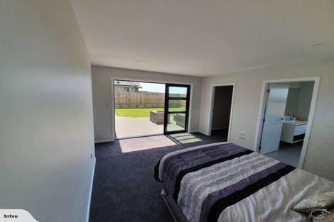 Photo of property in 39 Barry Curtis Place, Levin, 5510