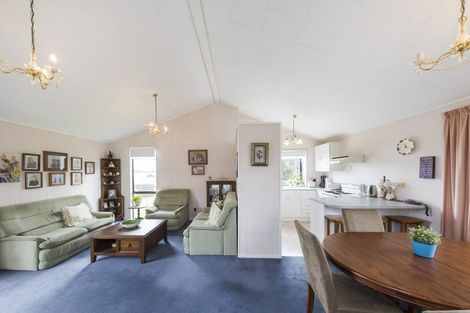 Photo of property in 128 Kelvin Grove Road, Kelvin Grove, Palmerston North, 4414