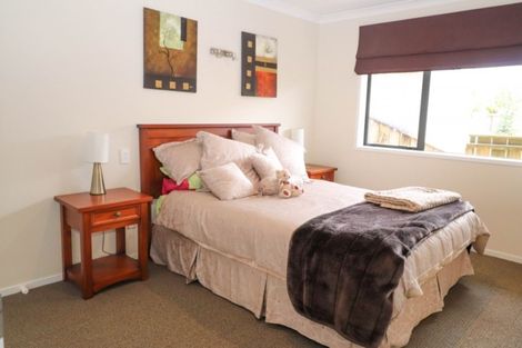 Photo of property in 6 Edward Bullen Place, Thames, 3500