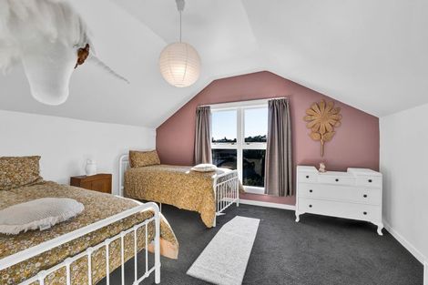 Photo of property in 48 Karina Road, Merrilands, New Plymouth, 4312