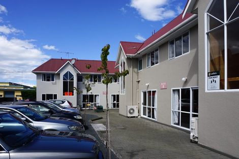 Photo of property in 18-26 Forth Street, North Dunedin, Dunedin, 9016