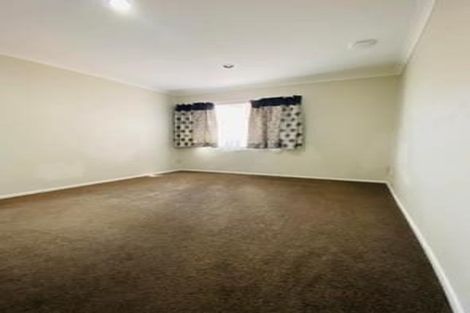 Photo of property in 41 Carrick Glen Avenue, Flat Bush, Auckland, 2019