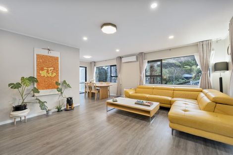 Photo of property in 81 Spence Road, Henderson, Auckland, 0612