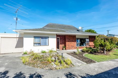 Photo of property in 277 Aberdeen Road, Gisborne, 4010