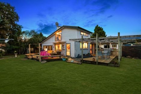 Photo of property in 11a Gills Avenue, Papakura, 2110