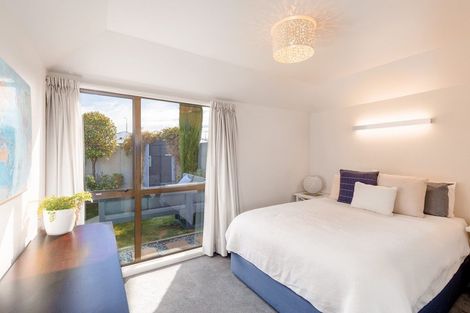 Photo of property in 2/122 Colombo Street, Sydenham, Christchurch, 8023