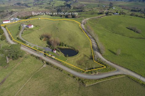 Photo of property in 14 Syd Smith Road, Oruawharo, Wellsford, 0975