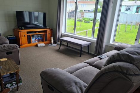 Photo of property in 27ab Loongana Street, Waitangirua, Porirua, 5024