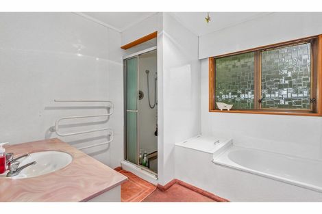 Photo of property in 18-20 Bledisloe Crescent, Wainuiomata, Lower Hutt, 5014