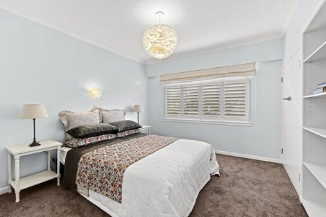 Photo of property in 293a Carrington Street, Vogeltown, New Plymouth, 4310