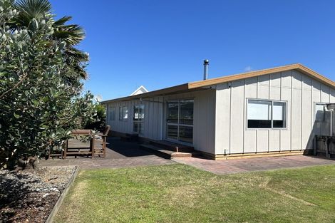 Photo of property in 9a Opal Drive, Papamoa Beach, Papamoa, 3118