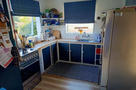 Photo of property in 31 Shearwater Street, One Tree Point, 0118