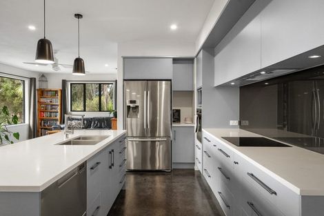 Photo of property in 12 Noble Johnston Drive, Katikati, 3129