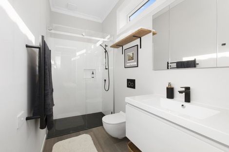 Photo of property in 23 Aurora Street, Petone, Lower Hutt, 5012